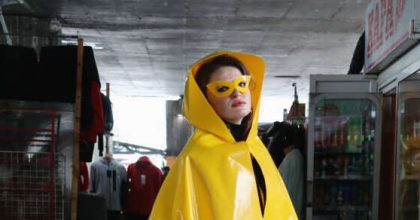 Yellow-raincoat_300